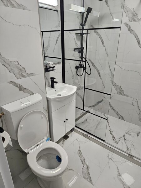 Drumul Taberei Garsoniera 3 min metrou Drumul Taberei